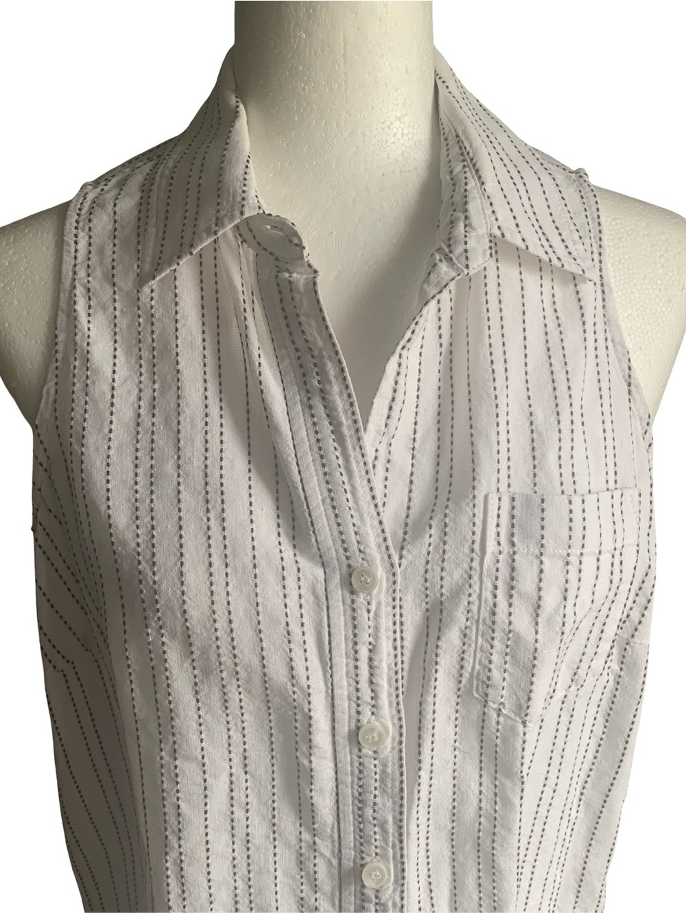 Jones New York Sport Linen Sleeveless Collared Shirt Coastal Golf Pinstripe M - Picture 5 of 11